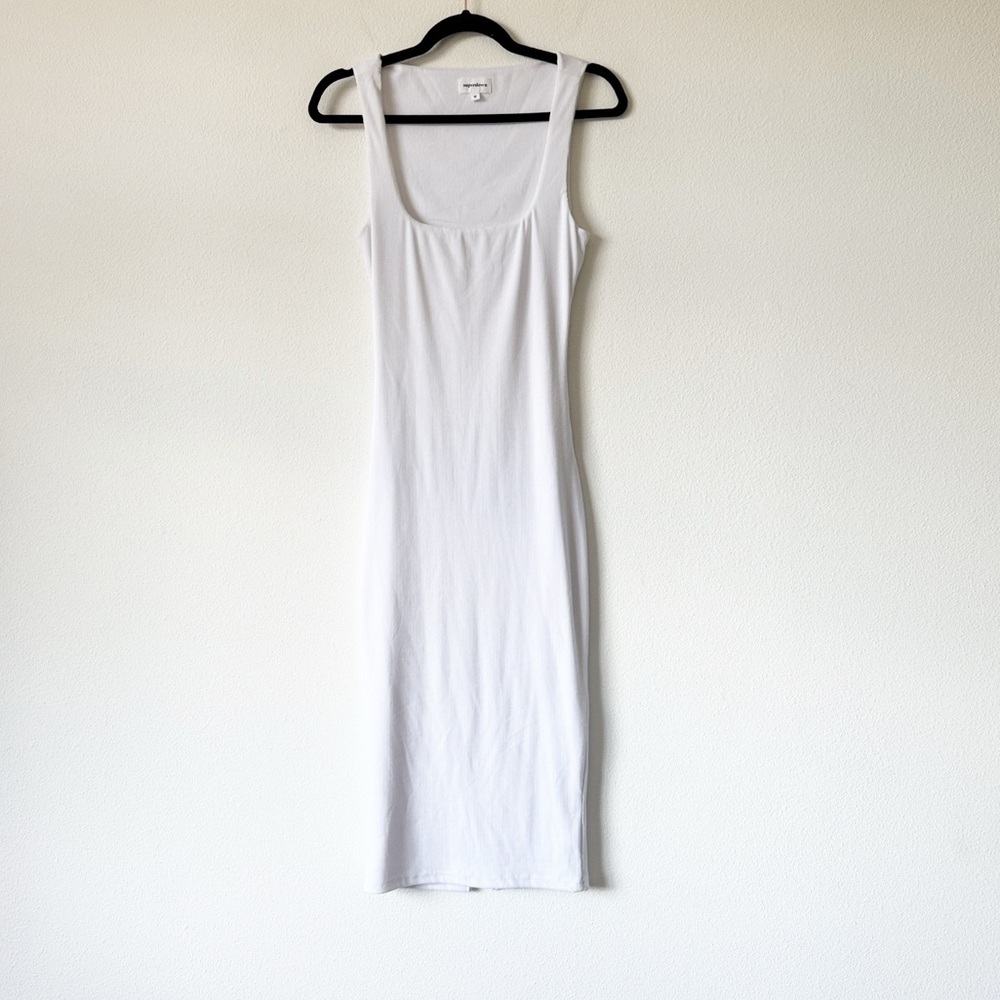 Superdown White Ribbed Fabric Material
